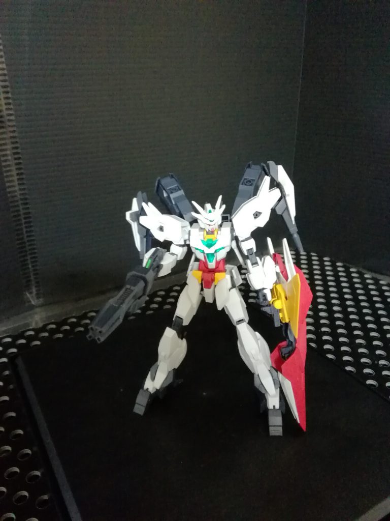 コアガンダム–4枚目/制作者：アッキー