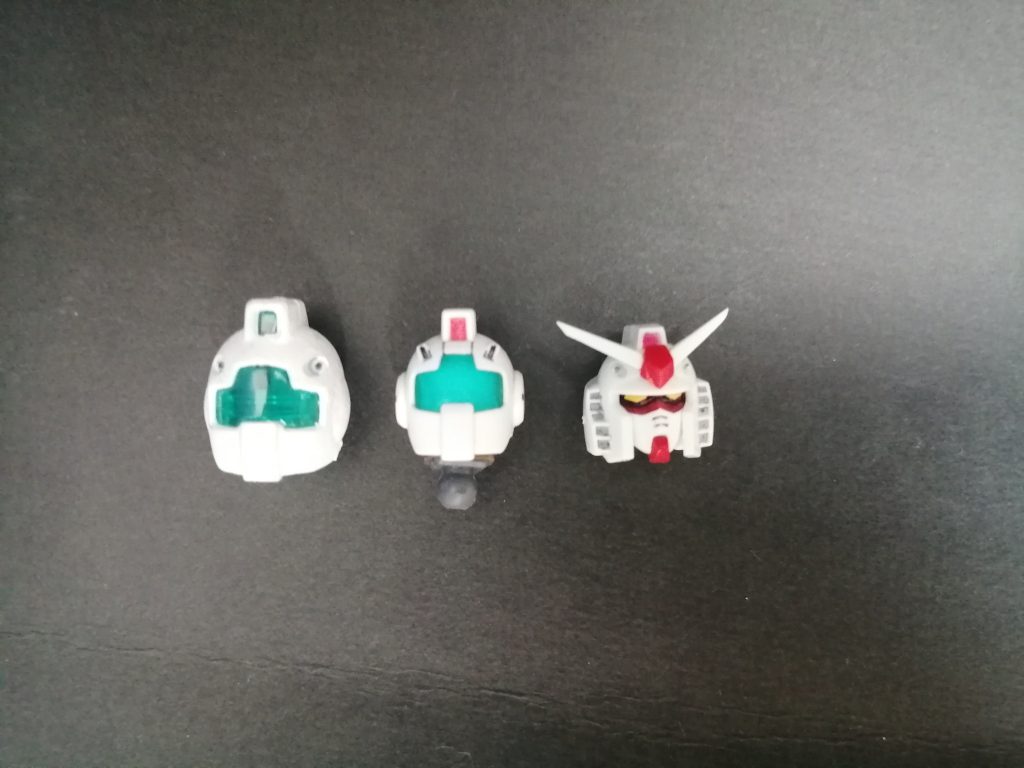 顔小さくね？って思ったらガンダムと同サイズだった…