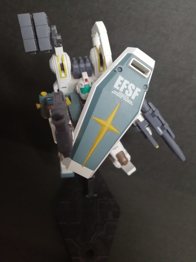 サンダーボルトはモブ機体もかっこよく描かれてて良き