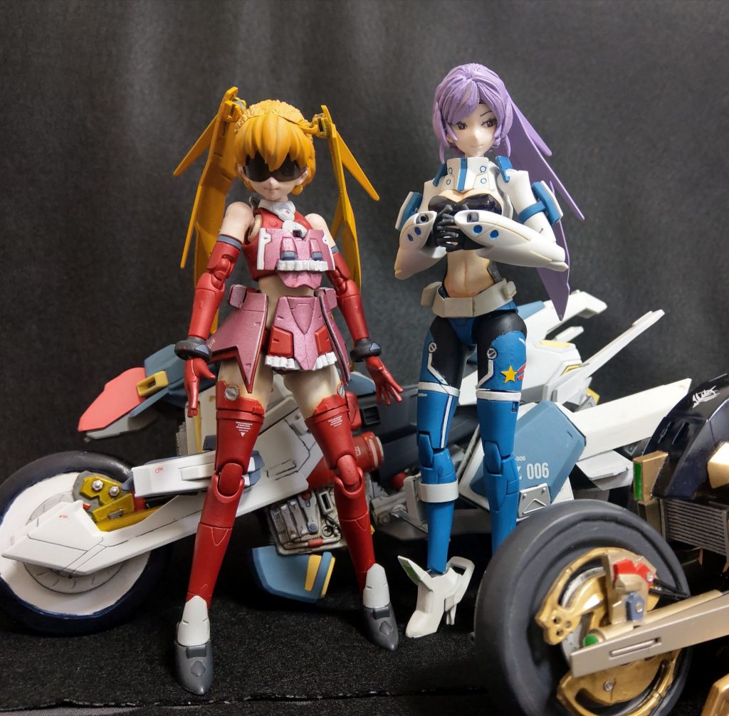 二人「最後までご覧いただきましてありがとうございました〰️」ありがとうございました。次はRX-178を特集予定です。(月刊モビルサイクル編集部)