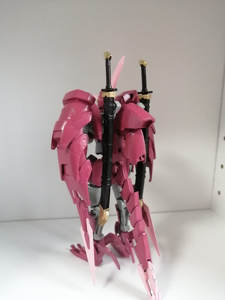 ソール11遊星主の一体。忍者型のロボ。本編では私が脇役勇者ロボで1番好きなボルフォッグと対決しました。