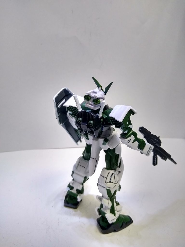 1/144 ブルーフレーム塗り替えグリーンフレーム–4枚目/制作者：むすも