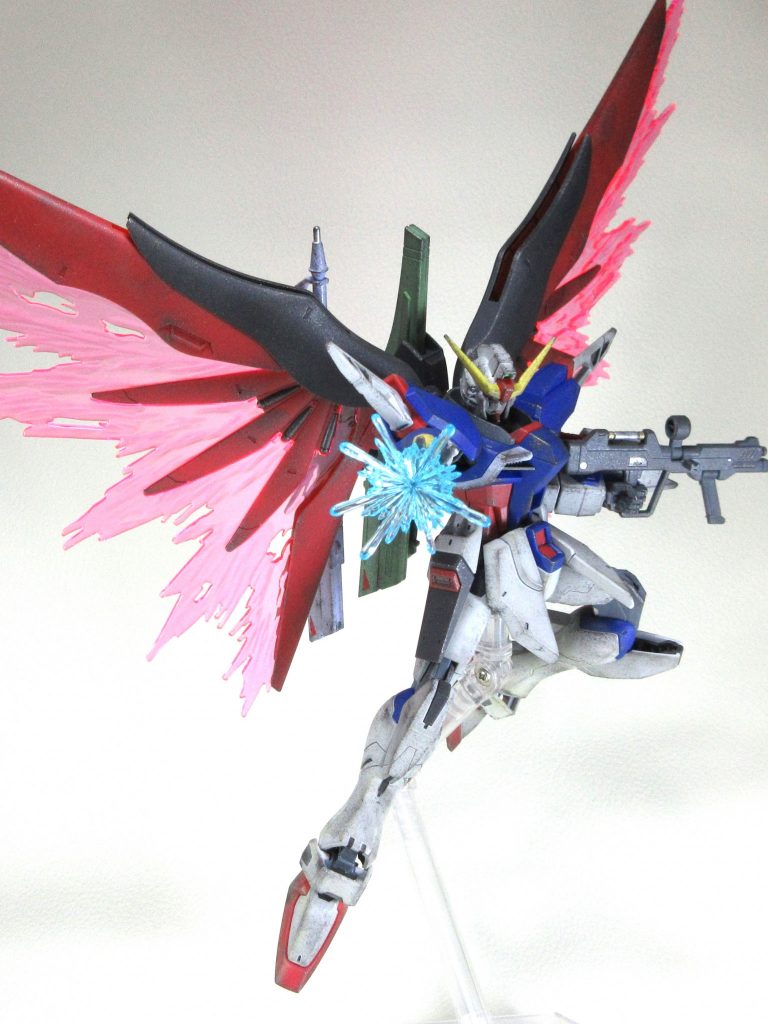 デスティニーガンダム