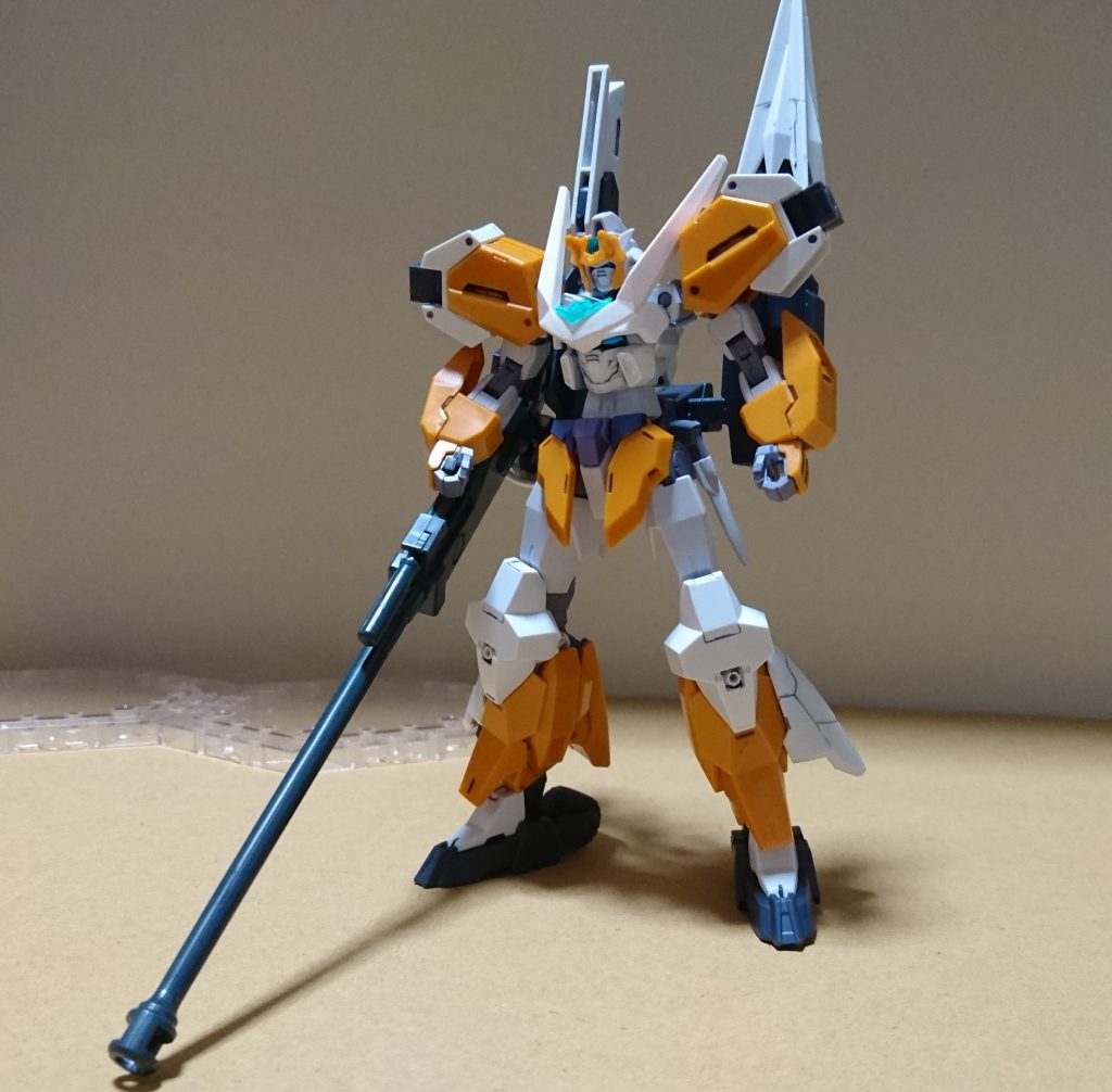 サターンアーマーを装着する事で『サターン・ズィーベン』に。