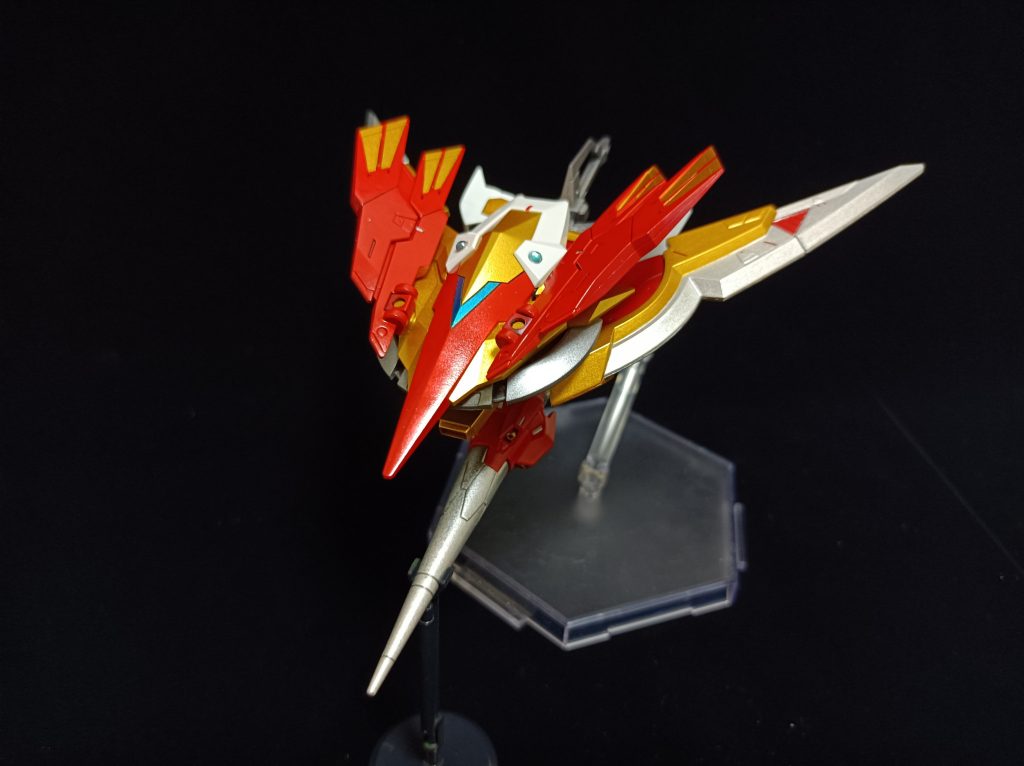 支援ユニット グリフォン武装運搬・単機での射撃支援を行う。