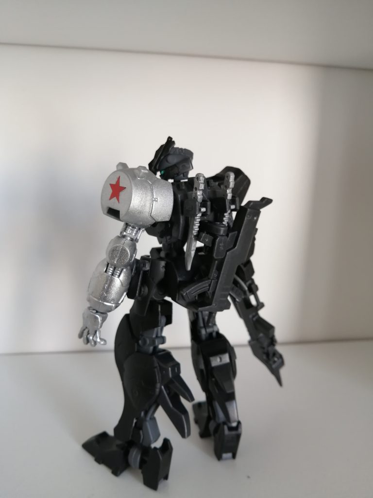 バックビュー重装備です。