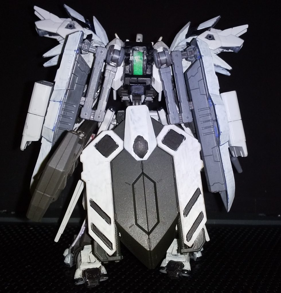 バックパックはヴィダール、バルバトス、キマリスヴィダールなどを組み合わせたものになっていますが、まだまだ拡張予定です！