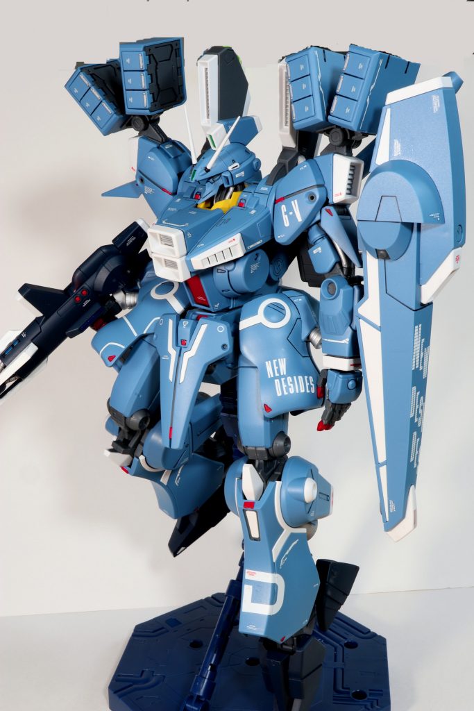 戦場で佇むMk-Ⅴの図こういうのも猛者感があって良いんではないでしょうか。