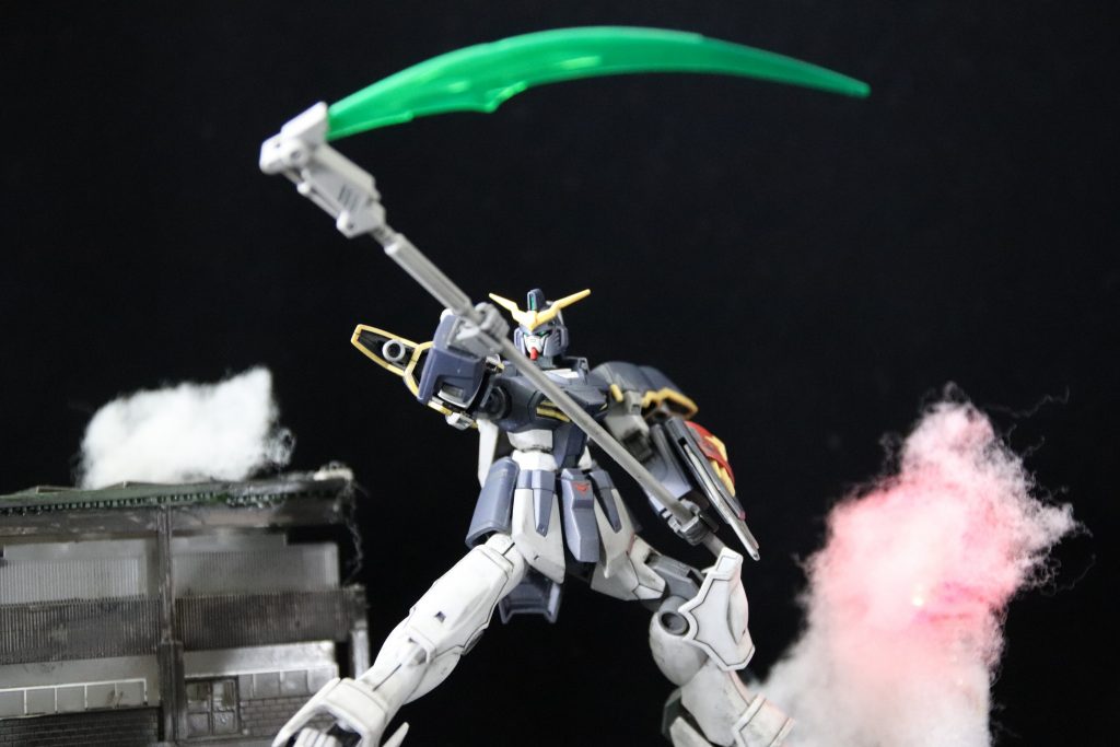 「オラオラァ！死神様のお通りだぁ！」（意外とポーズが難しくて…）