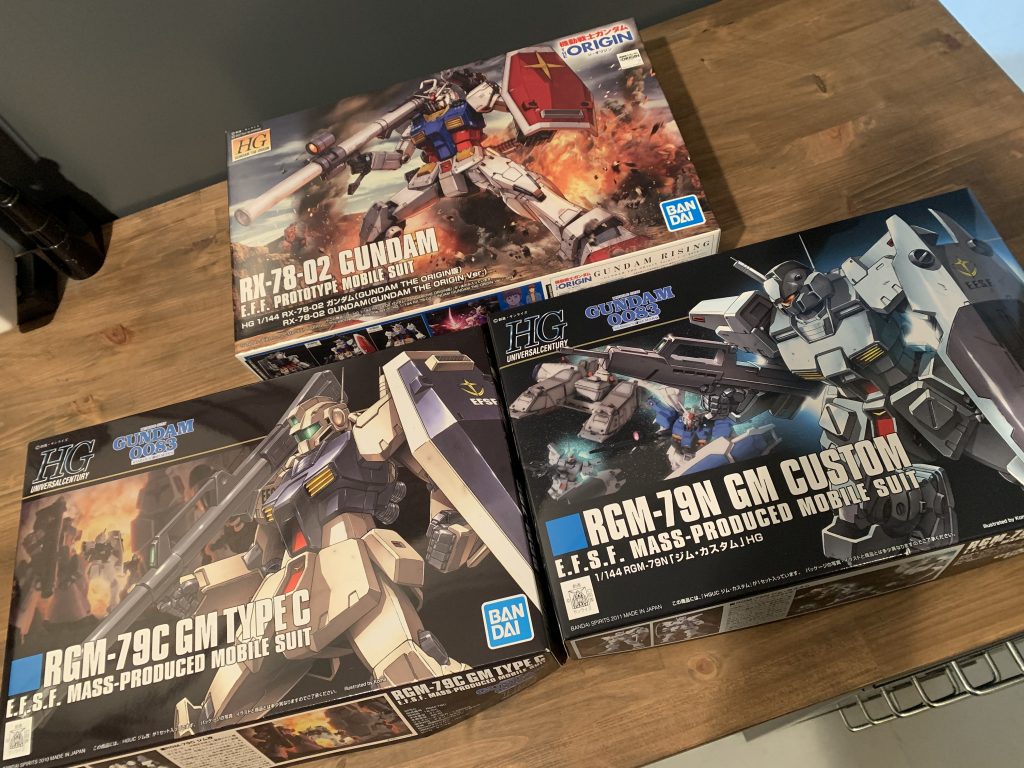 HGUCのキットをミキシング、アンテナはEGガンダムから流用しました。