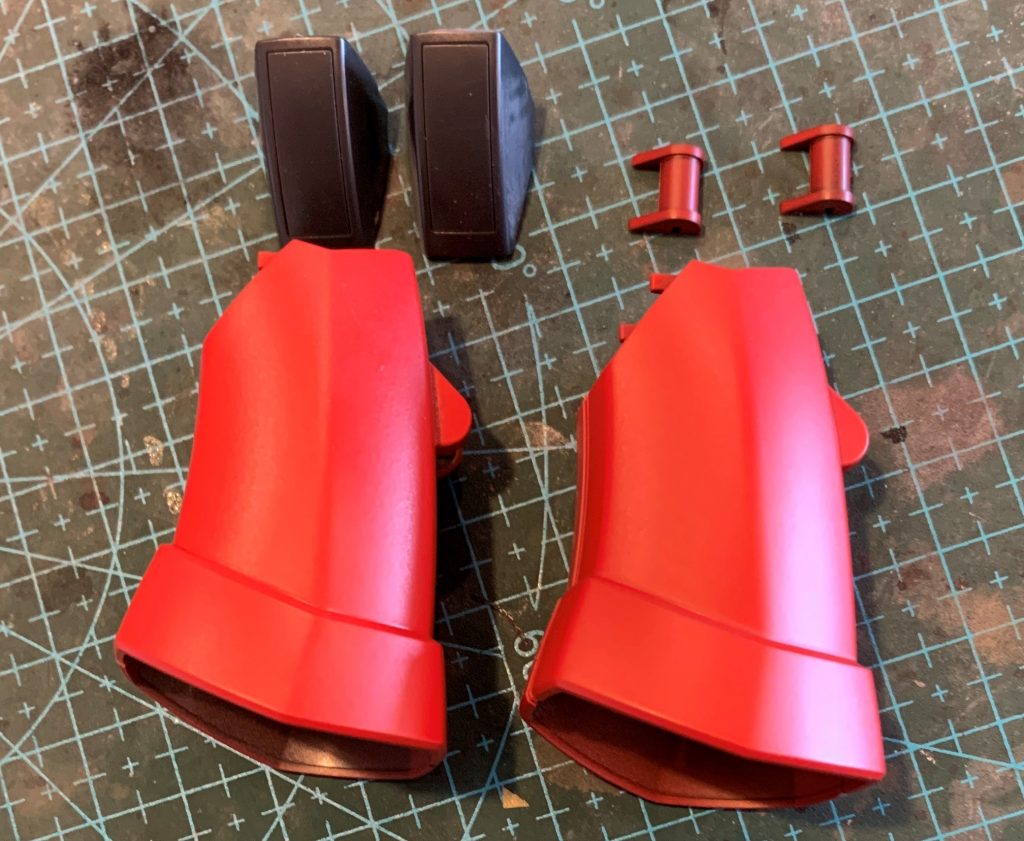 パーツを組み替えれば通常のジムキャノンにも簡単に換装できるので、一粒で二度美味しいです。工作も手軽ですし、おススメな改造だと思います。ふくらはぎバーニアは自作せずスナカスから持ってくると高く付きますが(苦笑)私は金に物を言わせて手抜きしました。バンダイにこのパーツだけ注文というのも手かもしれませんね。