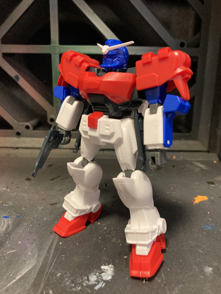 仮組み状態。太ももはもうちょっと太くても良さそう。…改造スキル身につけたらそのうち。。