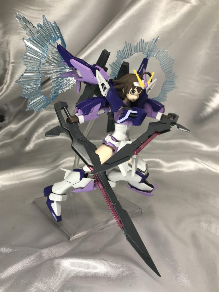 ハイヤーザンスカイフェイズの一番好きなところは広げれば翼、背中に回せば見てわかる超推進を再現できるエフェクトなんです。