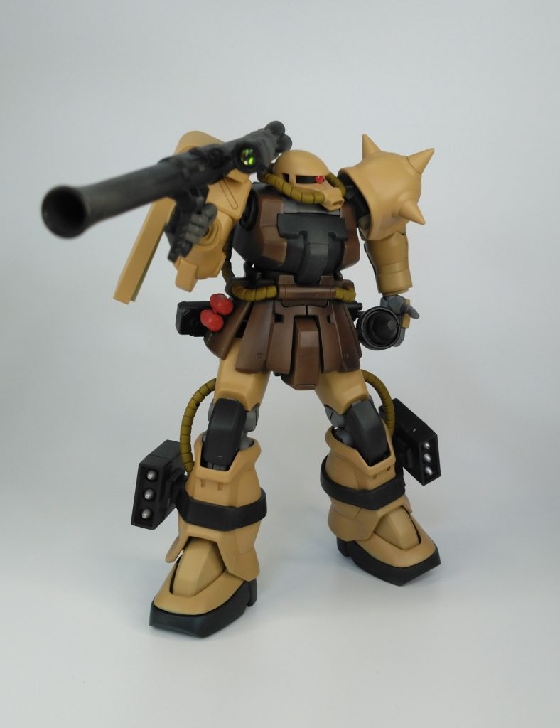 モノアイはHアイズ。照準はハイキューパーツのオーロラアイズです。