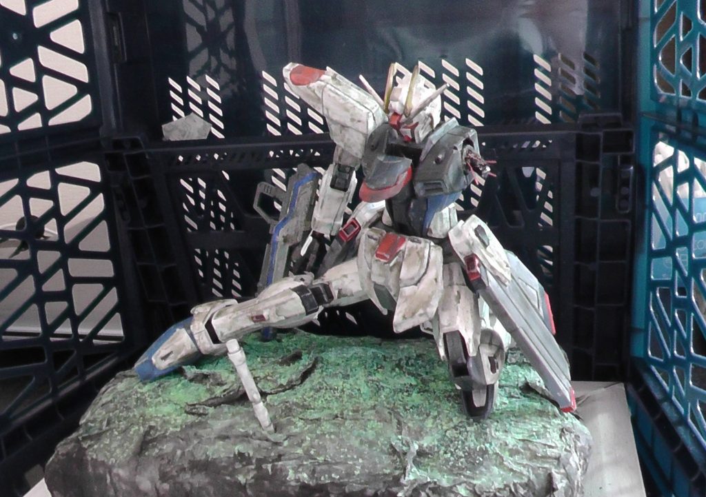 【ジオラマ】～悠久の年月を経しフリーダム～　【フリーダムガンダム】–4枚目/制作者：ラノス