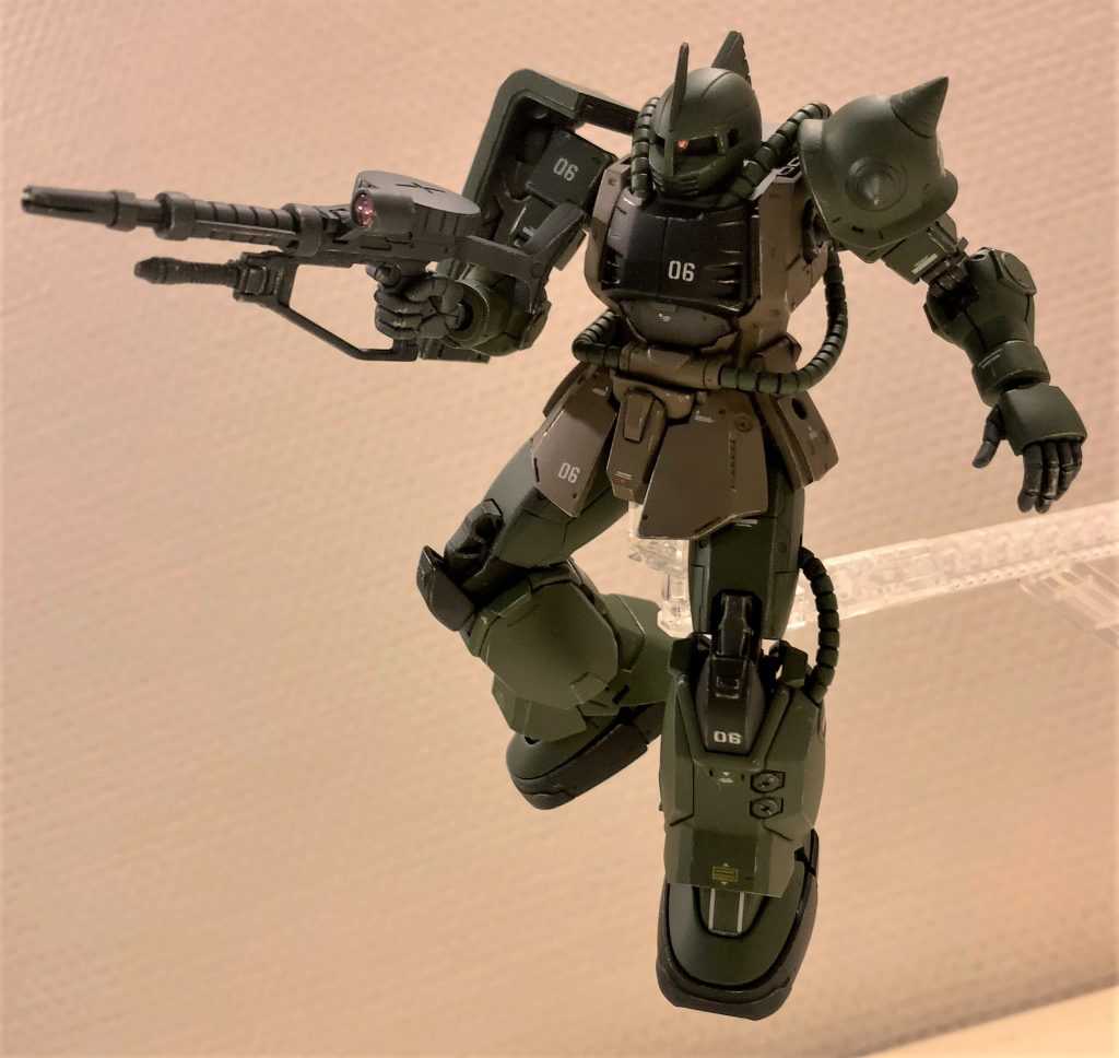 最近のキットだけあり可動範囲も広くてABS無し、合わせ目も皆無でモールドも細かくシャキッとしており、非常に優秀です。