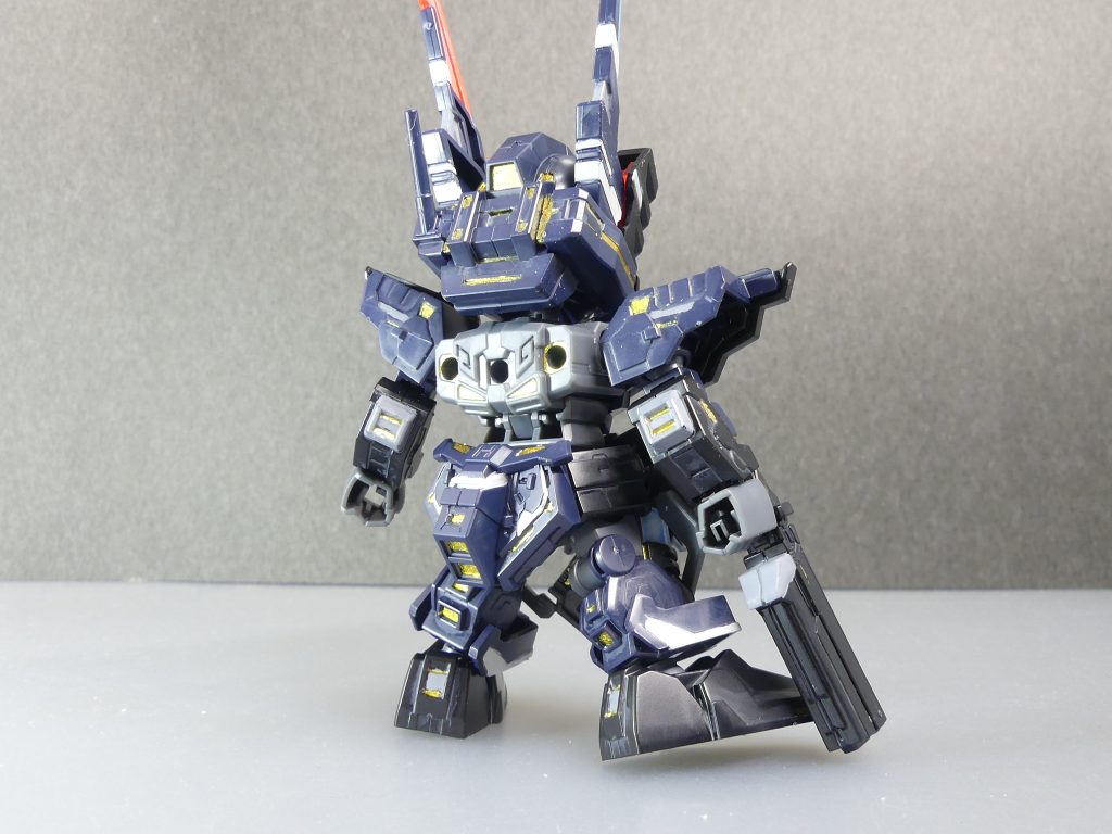 後ろ。比較的適当です。楽しめればいいや派。