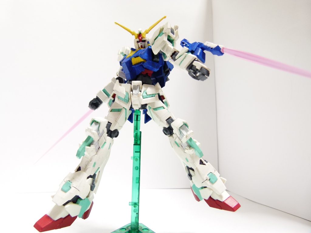 トライエイジ本編には登場していません。以後もこのパターンだよね。そこでラースプルノーヴェの時のデスサイズ(B)の話に戻るのです。あちらは参戦もしています(公式「if機体紹介」から)。