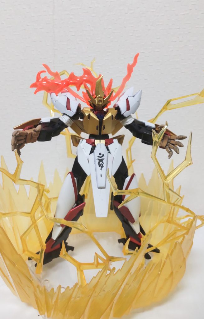 我解くる鬼神の呪縛、秘咒の刃にて封咒を断つ！ 破咒！ ヴァジュラ・オン・アーク！ 現臨せよ、汝・前鬼！