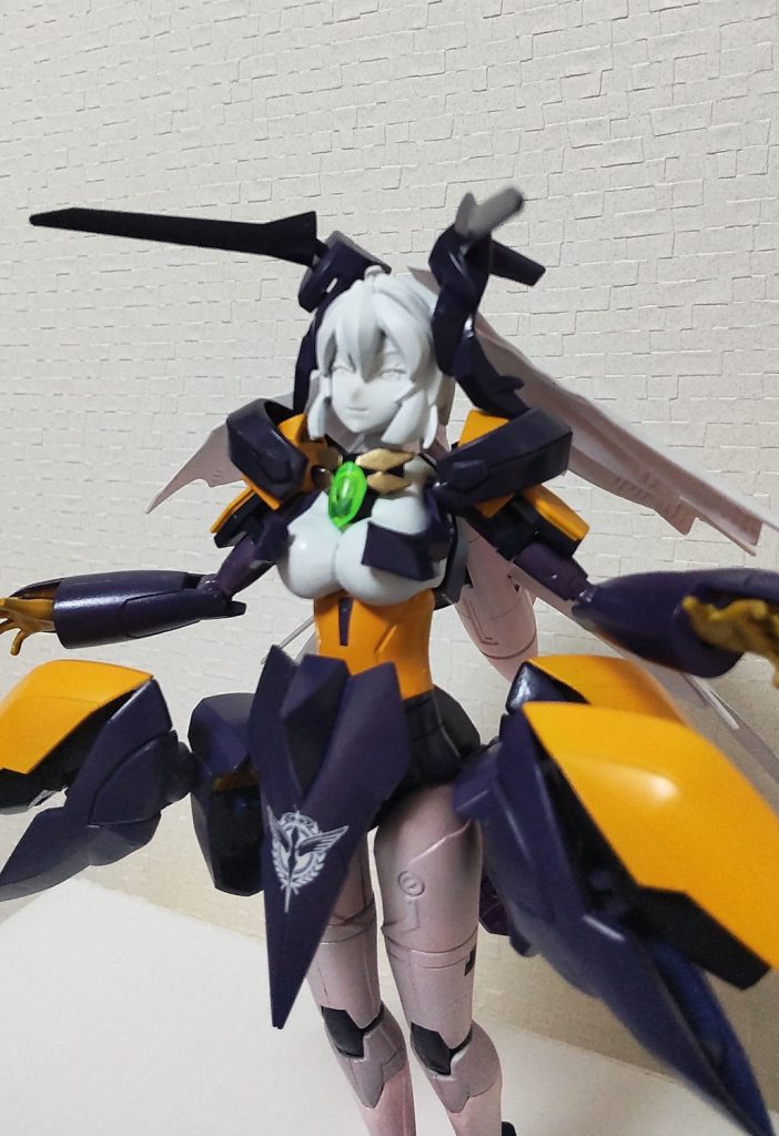 モビルドールメイの涼し気な表情はお気に入りです。