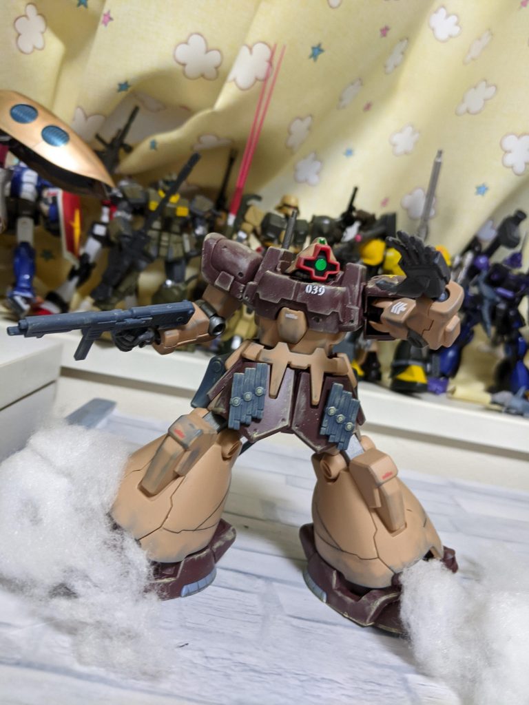 戦績自体はシルバーフィッシュ16機、61式戦車6機、陸戦型ジム2機を落としており、最終的にジム・ストライカーと交戦しお互い相討ちという結果であった。