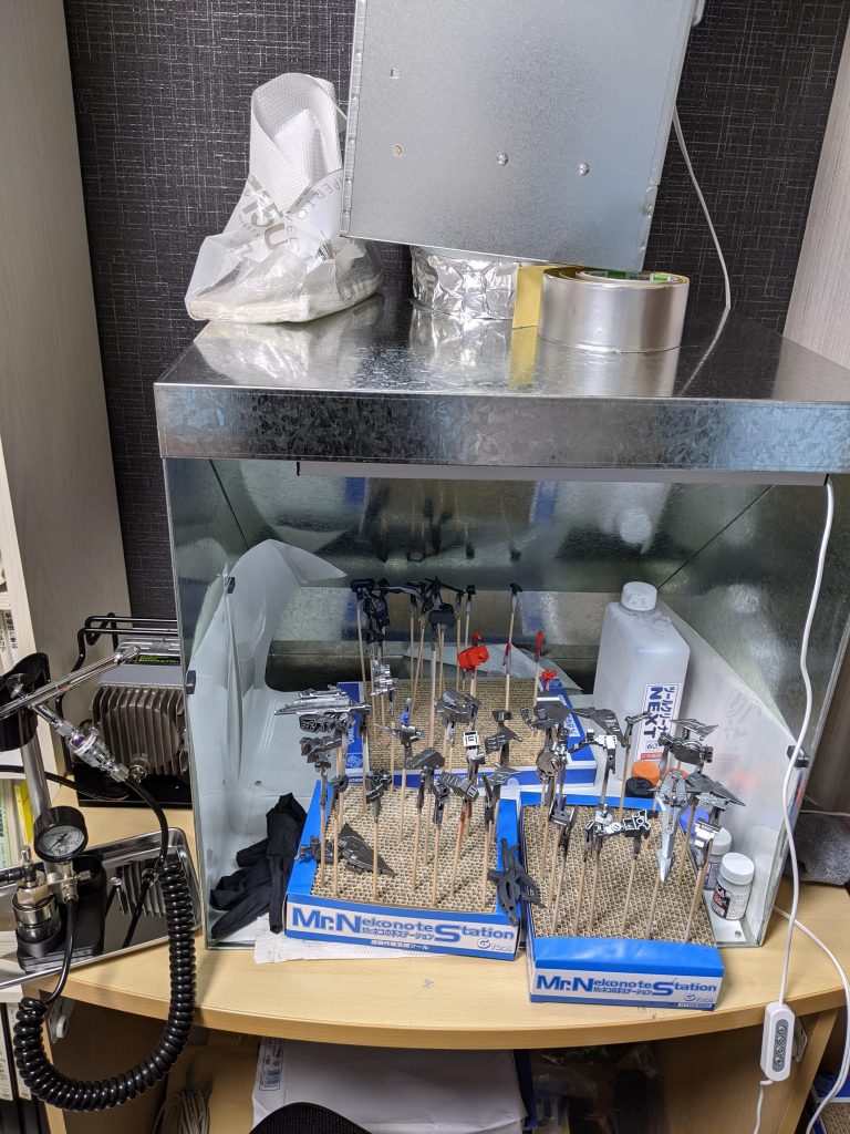 ネロブースとクレオスL7を導入し、塗装効率が劇的に改善。生きてて良かった。