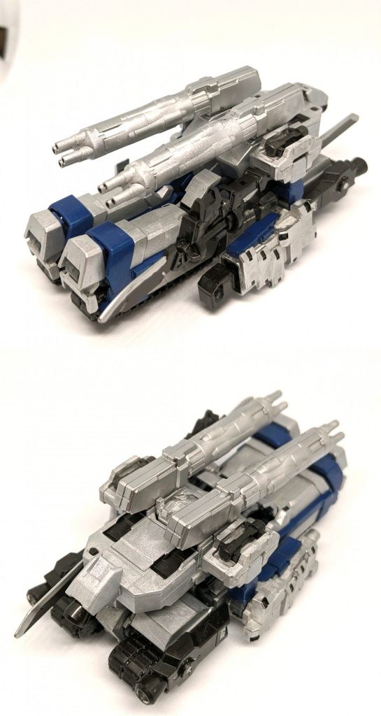 「本機にもタンク形態に移行する事が可能、しかし本来の性能を発揮出来ない為、収納時のみ使われる事が多い。」