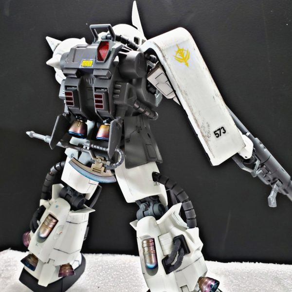 MG 1/100 MS-06R-1 シン・マツナガ専用 ザクII (機動戦士ガンダム