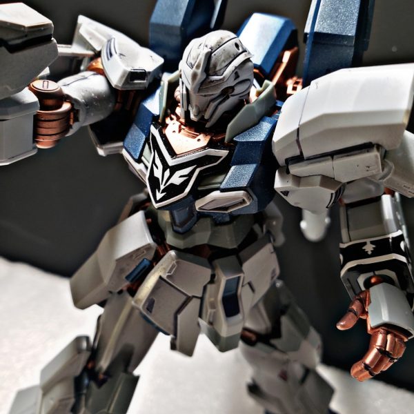 HGUC 機動戦士ガンダムNT シナンジュ・スタイン (ナラティブVer.) 1/144スケール 