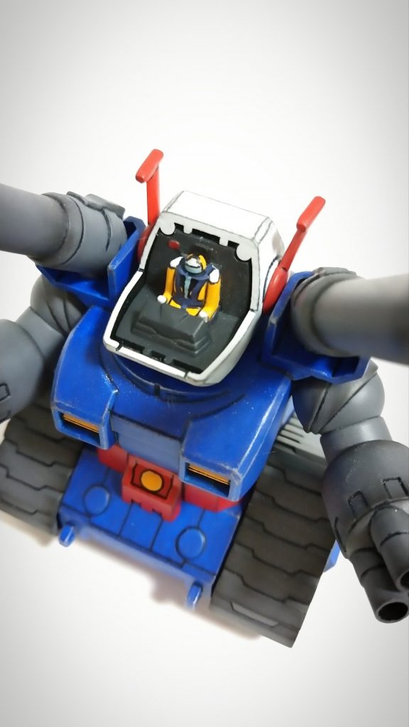 クリアカバー外した状態。パイロット小さい。