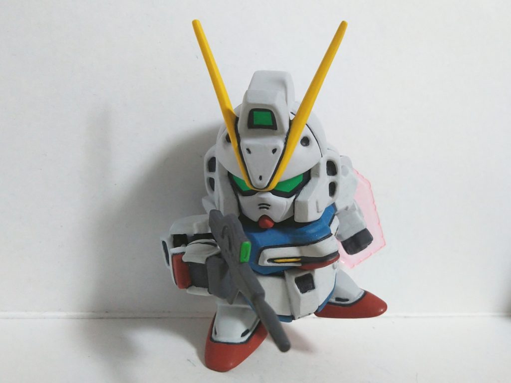 ビームライフルは食玩ユニバーサルユニットから持ってきています。