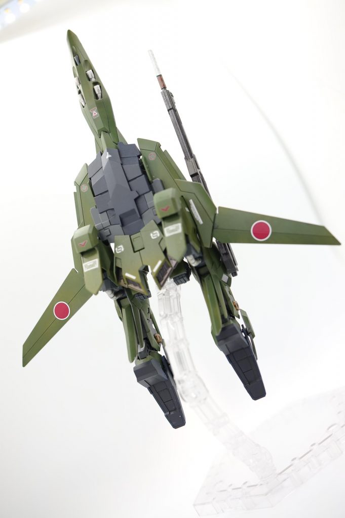 カッコいいけどね!!あー、あと写真撮り終わって気づいたんですけど、複翼出し忘れてましたね。