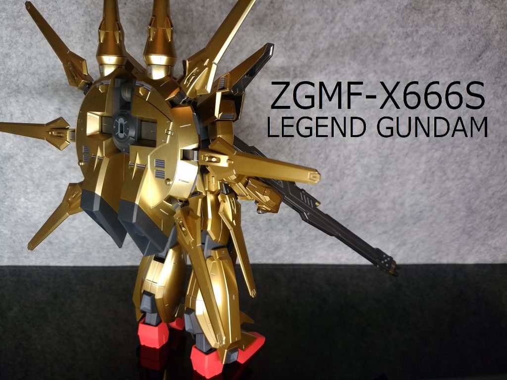 1/100 レジェンドガンダム–3枚目/制作者：しろもももぐ