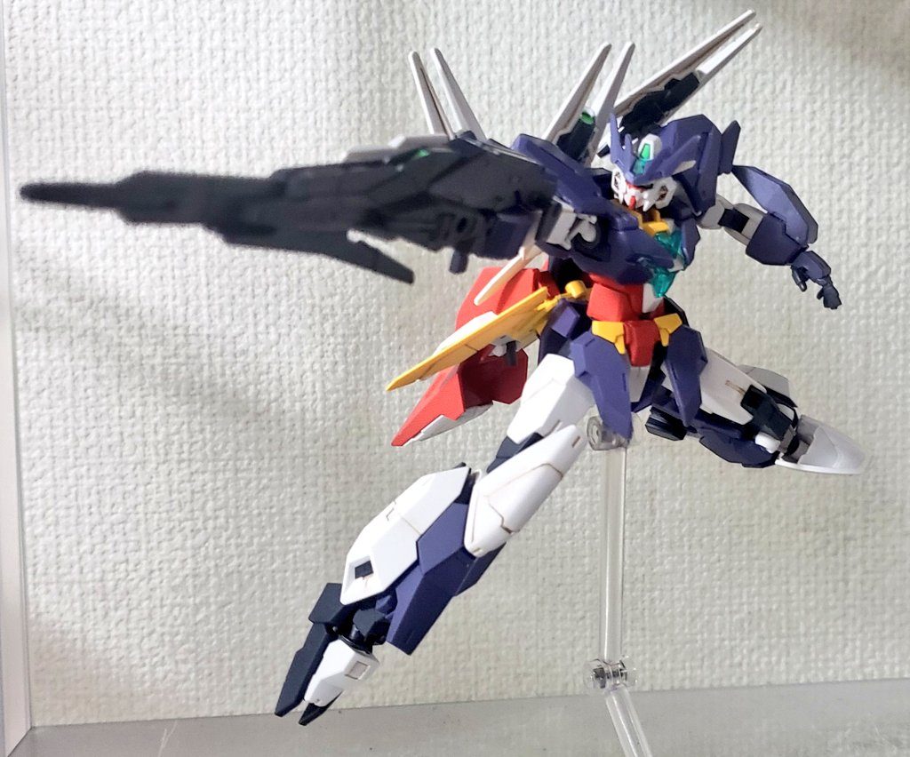 ユーラヴェンガンダム–2枚目/制作者：統覇已叶