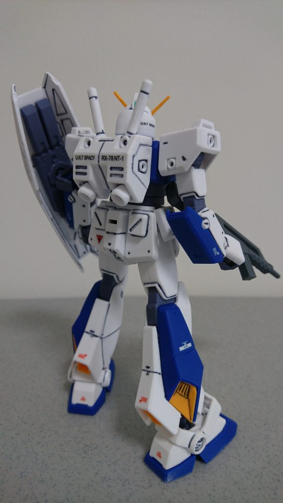２０２０年制作当時のHGUCにしては、デカールが多いほうで、情報量の充実に貢献しています。