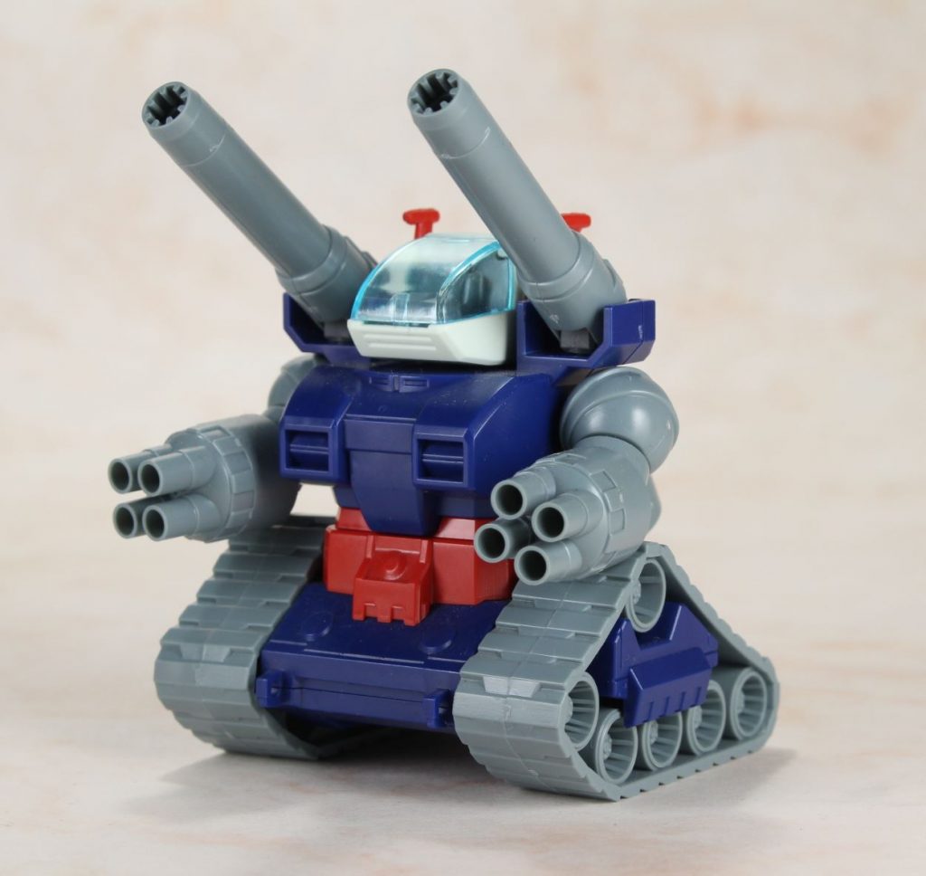 素組ではこんなかんじになります。リアルなガンタンクをそのままうまくSDにしてます。