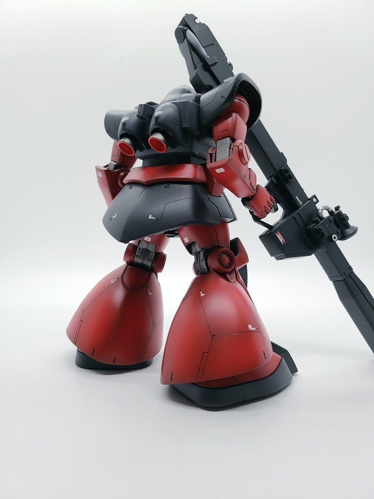 HGドム シャア専用ver–3枚目/制作者：ころ山