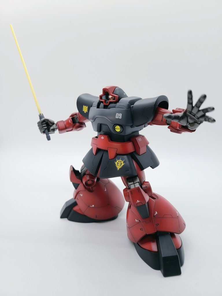 HGドム シャア専用ver–2枚目/制作者：ころ山