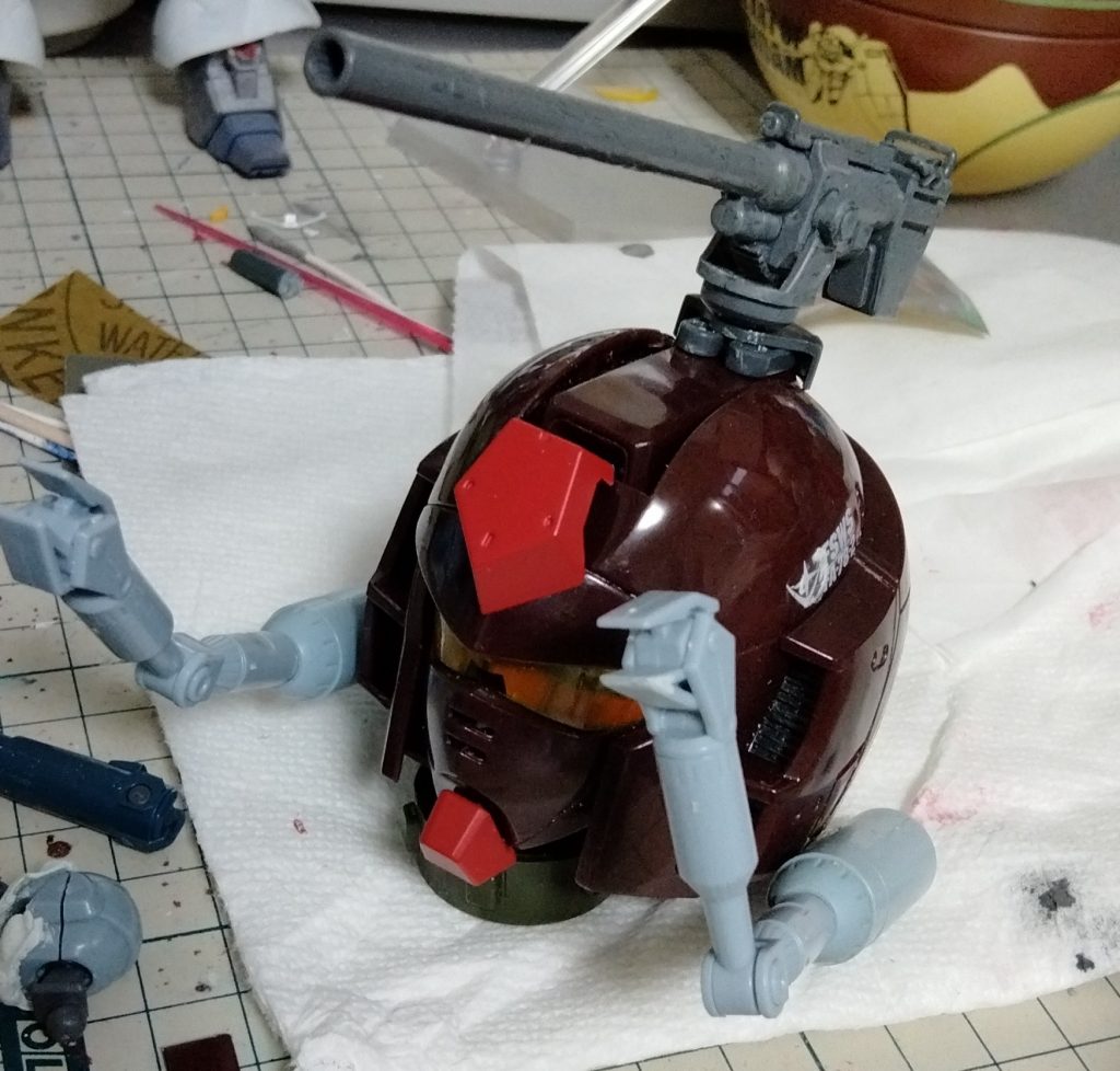 本当は別の目的で買ったガンダムヘッドにこんな使い道があったとは思いませんでした（笑）