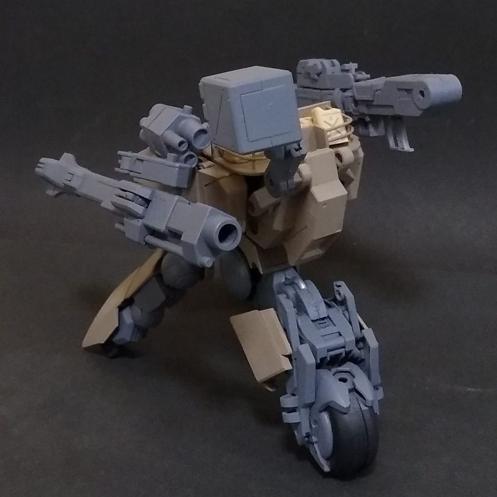 リアこれくらい大きくないと前へ進まないよな、などと思いつつ作成...