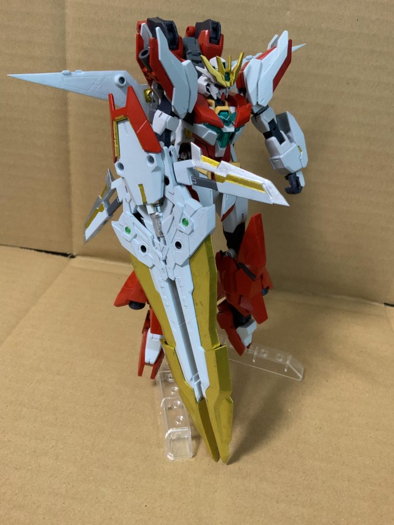 シールドと双剣が合体して大剣になります。