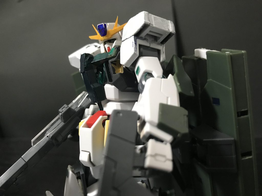 サバーニァー「無愛想だがいい奴かもな」サバーニァー「さて、どうやってクラウン社を破壊できるかな…」サバーニｧー「2倍いや5倍いや1000倍返」