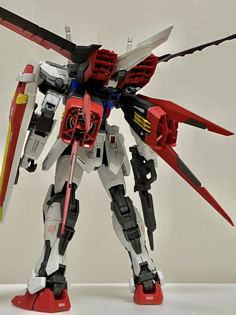MG エールストライクガンダム–3枚目/制作者：sirinda