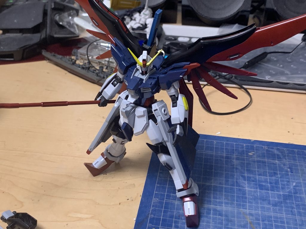 塗装後足回りがちょっと色寂しいかなと言ったところ