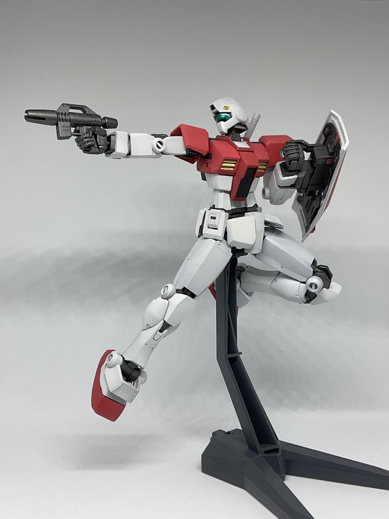 素体のビヨンドグローバルがいいキットなのでいろんなポーズがとれますSEEDは劇場版でもこのポーズをするんでしょうか