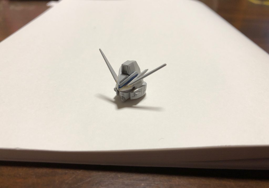 頭部改造案その2こちらはガンダム フェイスになってますね〜。エース機に見立ててます。