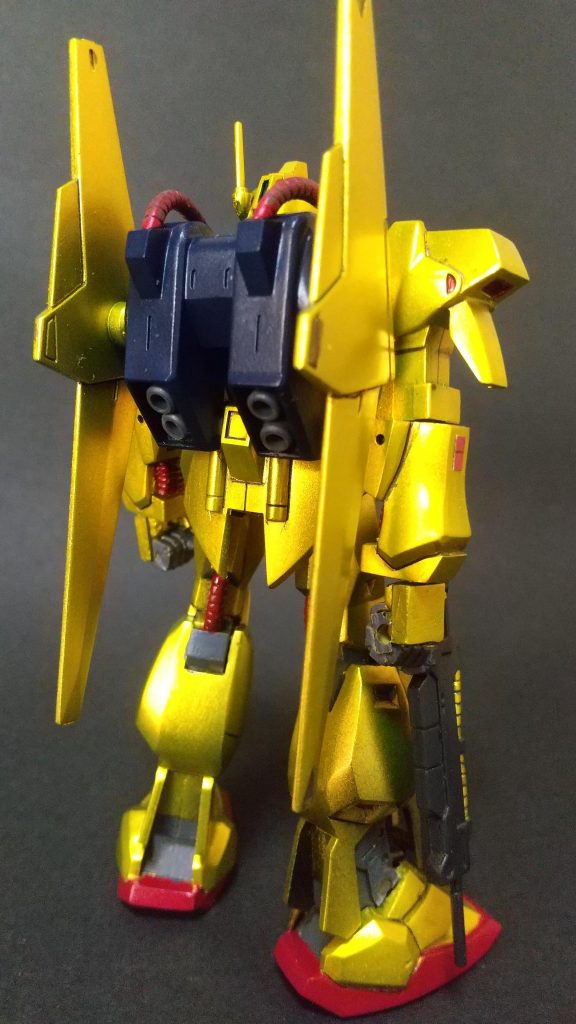 バックパックバーニアもくり貫いてコトブキヤモビルパイプを埋め込み言われないと気が付かない様な事ばっかりやってますそれだけ出来の良いキットって事です