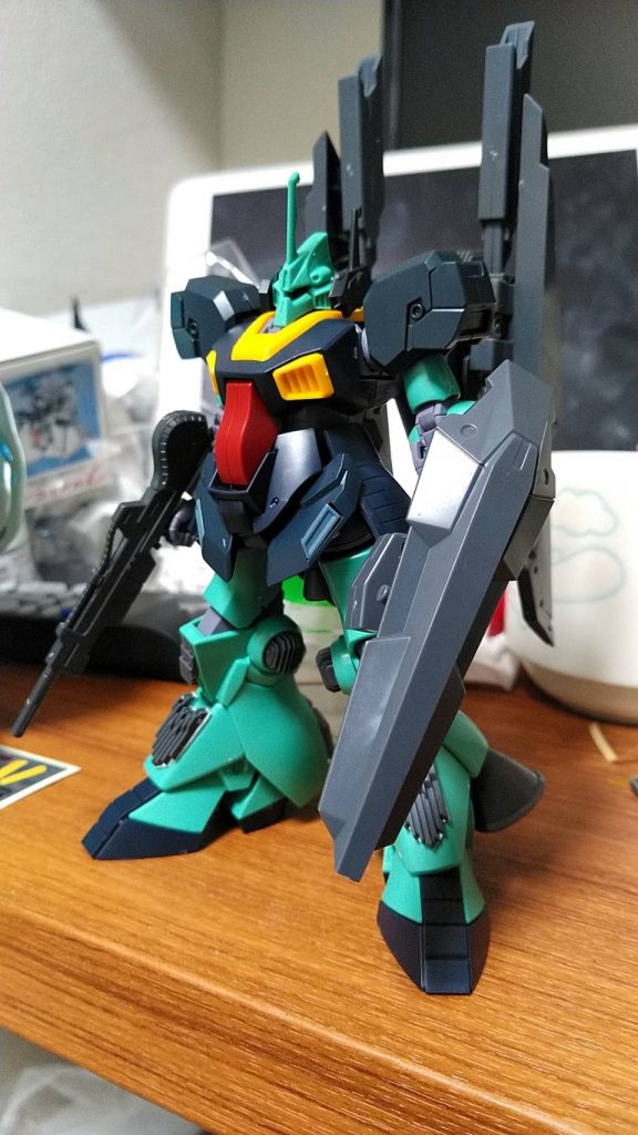 最初は全然別の方向に向かってたんですよね。