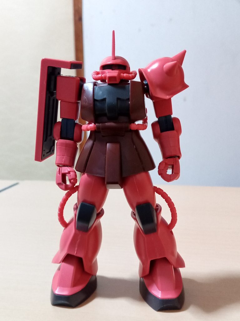 正面ショットで改造?箇所が分かるかもしれません。次は、合わせ目やヒケ処理、C面調整をして塗装にに備える予定。