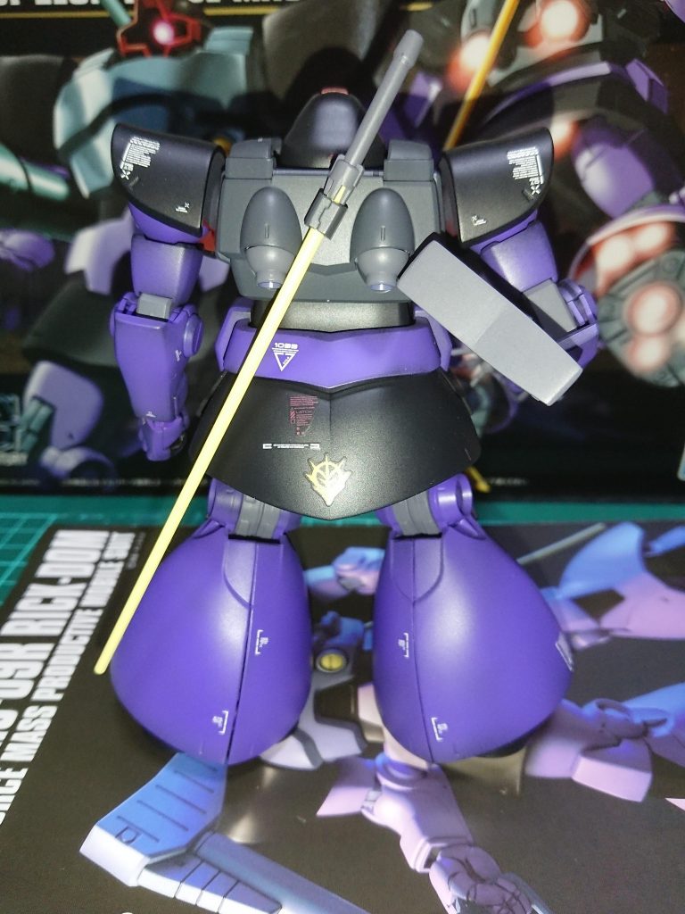 初めてグラデーション塗装に挑戦してみましたが・・・出来てませんね(笑)